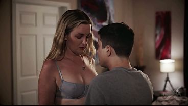 Pretty teen babe Lilith Shayton sucks and fucked by big dick